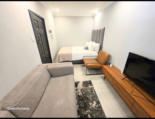 1 BEDROOM PROPERTY TO RENT IN HOUGHTON ESTATE